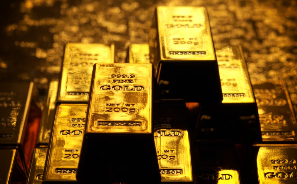 How Central Banks Influence Gold Prices and Trends